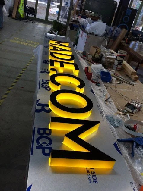 outdoor signs for business